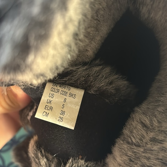 SKECHERS suede boots size 8 - Picture 5 of 6